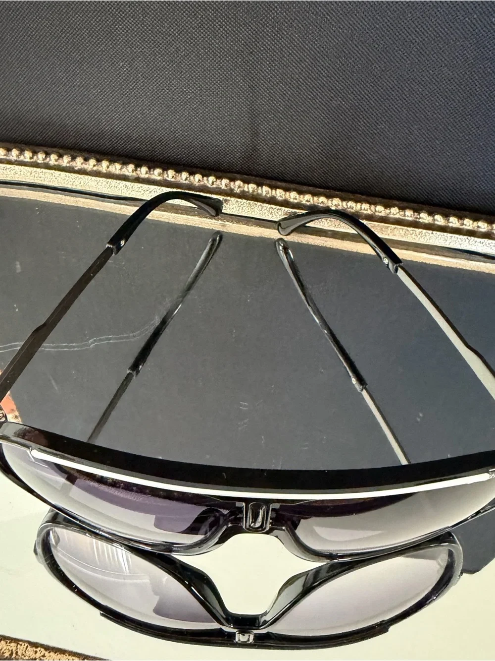 Carrera Men’s Black Gradient Aviator Sunglasses Black UV Protection Logo NWOT